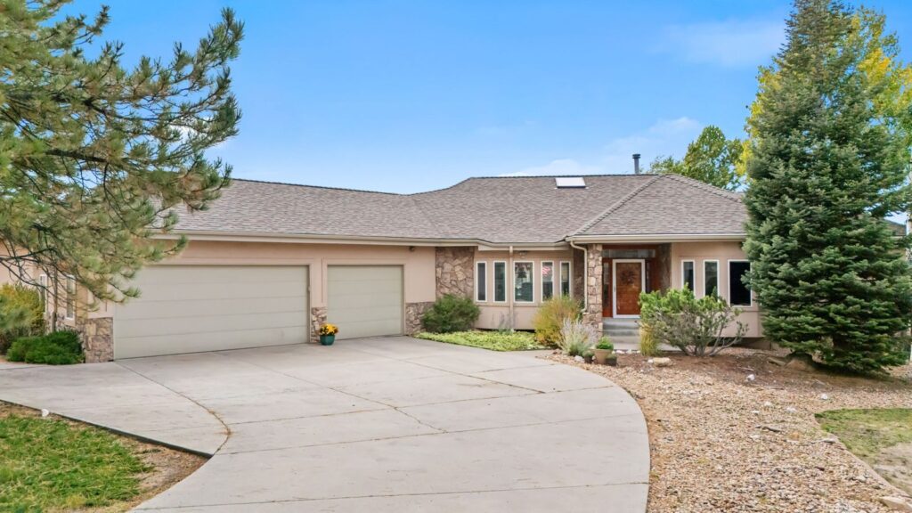 Ranch-style home on Wintergate Circle in Bell Mountain Ranch, Castle Rock, CO, sold by the Joan Pratt Group